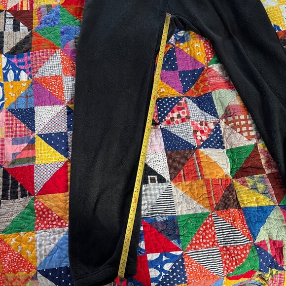 Star Trek Discovery Adult Pajamas - Rare Crew Gift - Picture 8 of 9